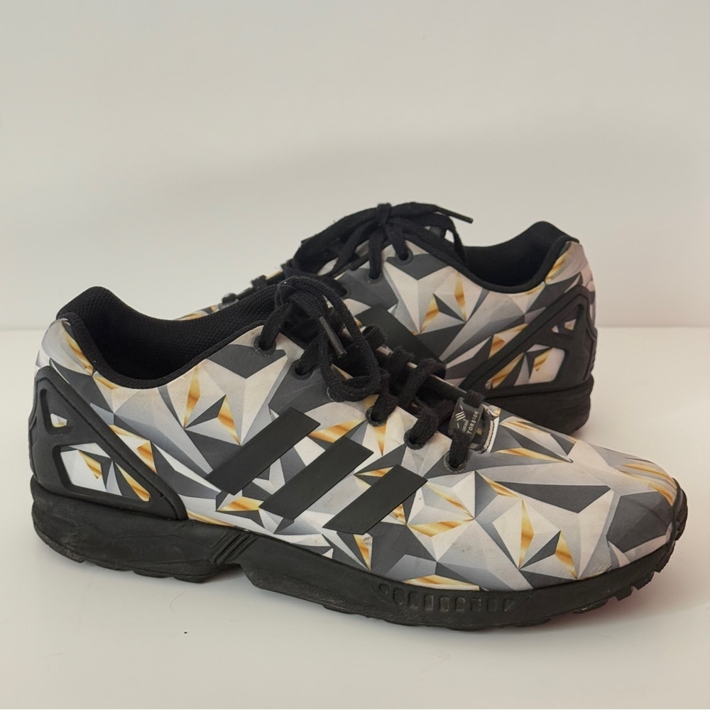 ADIDAS Men's ZX Flux “Geometric Print” Sneakers #AQ3149 Size US 10